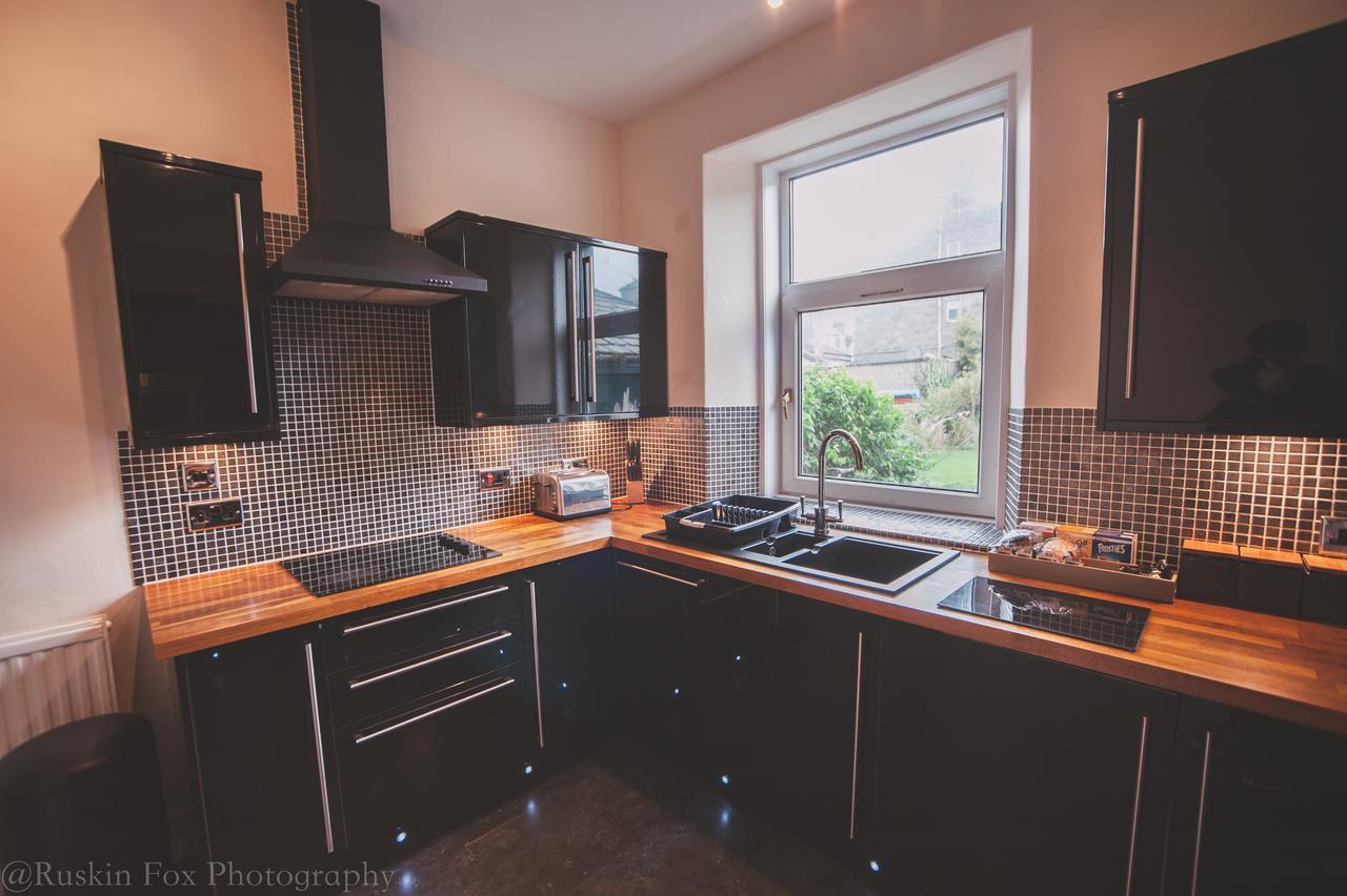 Stylish And Spacious Two Bed In Aberdeen'S West End Exterior photo